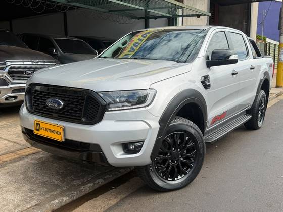 FORD RANGER 3.2 FX4 4X4 CD 20V DIESEL 4P AUTOMÁTICO FORD RANGER 3.2 FX4 4X4 CD 20V DIESEL 4P AUTOMÁTICO
